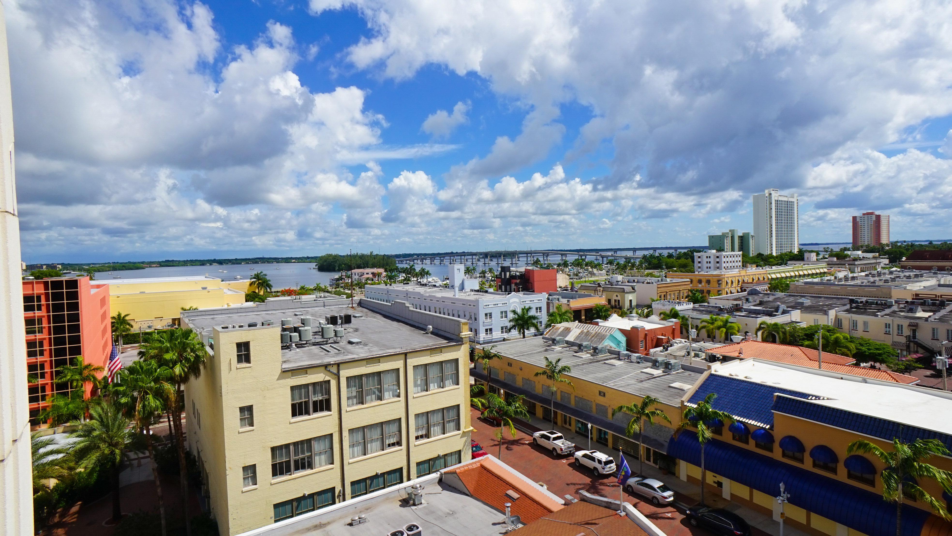 The Banyan Hotel Fort Myers, Tapestry Collection By Hilton Luaran gambar